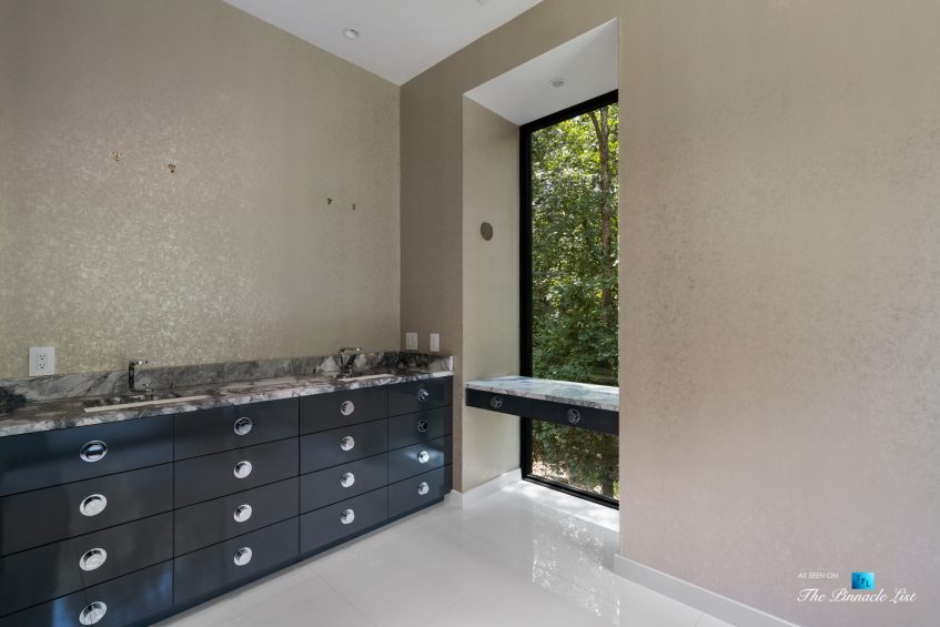 2716 Ridgewood Rd NW, Atlanta, GA, USA - Master Bathroom - Luxury Real Estate - Modern Contemporary Buckhead Home