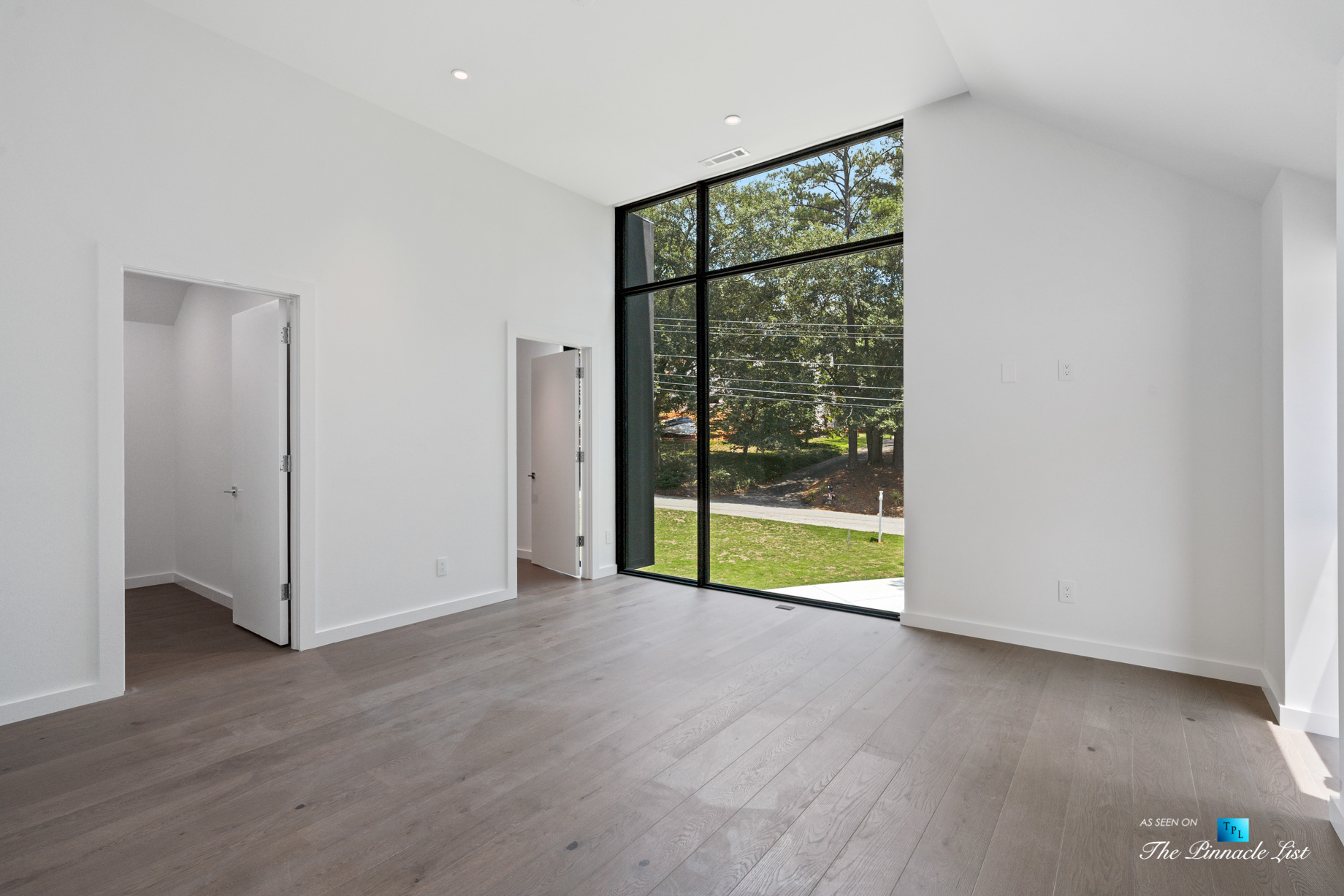 2716 Ridgewood Rd NW, Atlanta, GA, USA – Bedroom – Luxury Real Estate – Modern Contemporary Buckhead Home