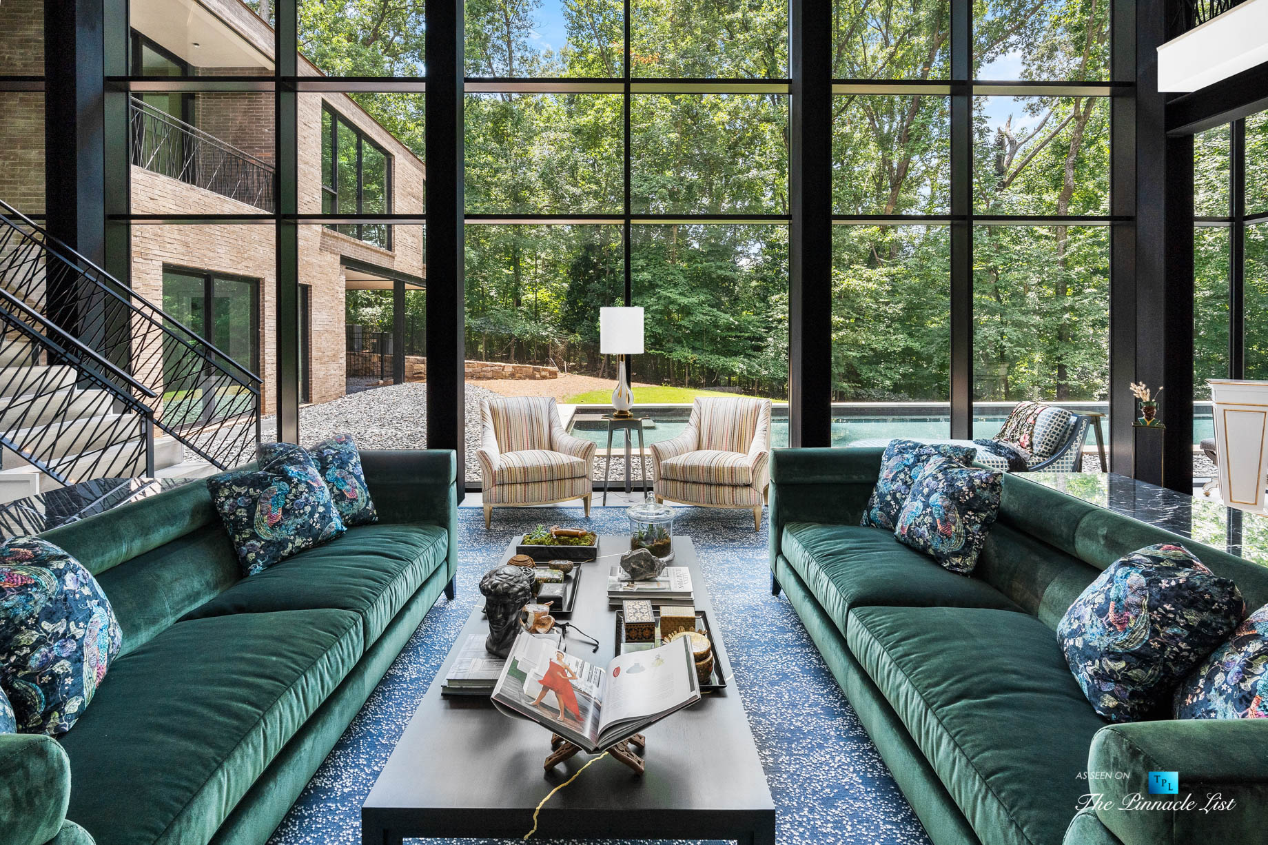 2716 Ridgewood Rd NW, Atlanta, GA, USA – Living Room – Luxury Real Estate – Modern Contemporary Buckhead Home