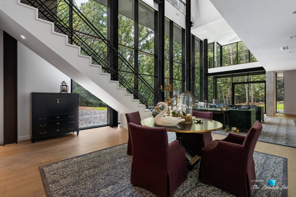 2716 Ridgewood Rd NW, Atlanta, GA, USA - Living Room - Luxury Real Estate - Modern Contemporary Buckhead Home