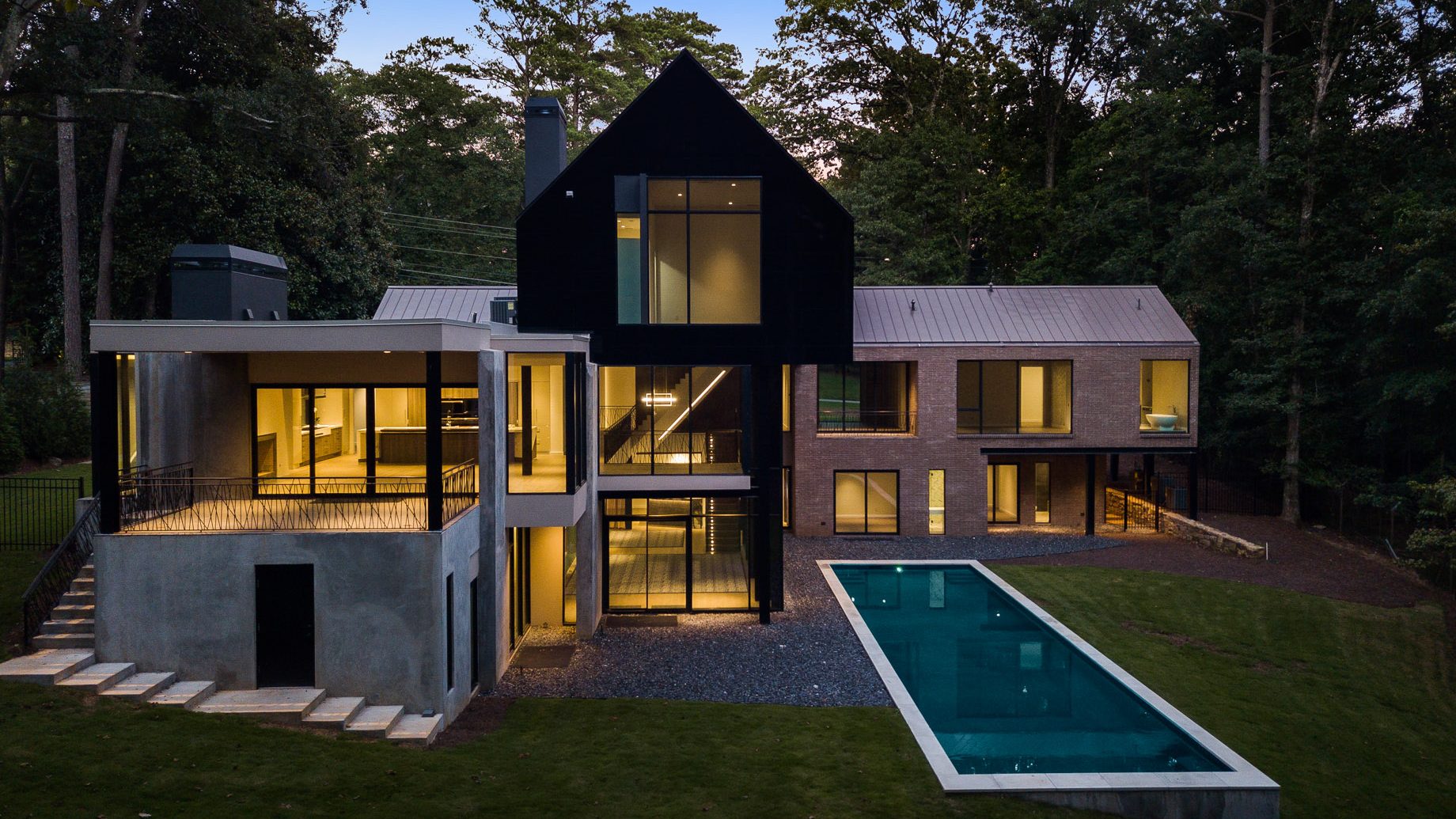 2716 Ridgewood Rd NW, Atlanta, GA, USA 🇺🇸 – SOLD – $3,700,000 – Debra Johnston