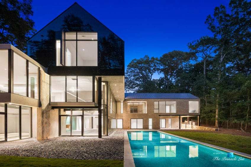 2716 Ridgewood Rd NW, Atlanta, GA, USA - Night Backyard House Pool View - Luxury Real Estate - Modern Contemporary Buckhead Home