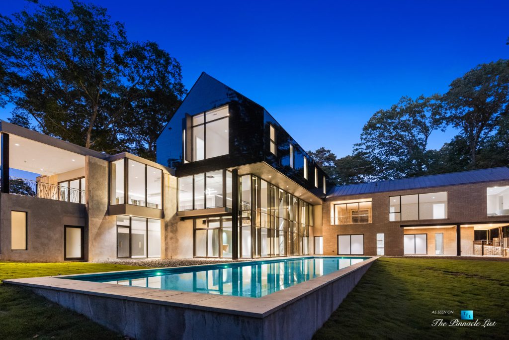 2716 Ridgewood Rd NW, Atlanta, GA, USA - Night Backyard House Pool View - Luxury Real Estate - Modern Contemporary Buckhead Home