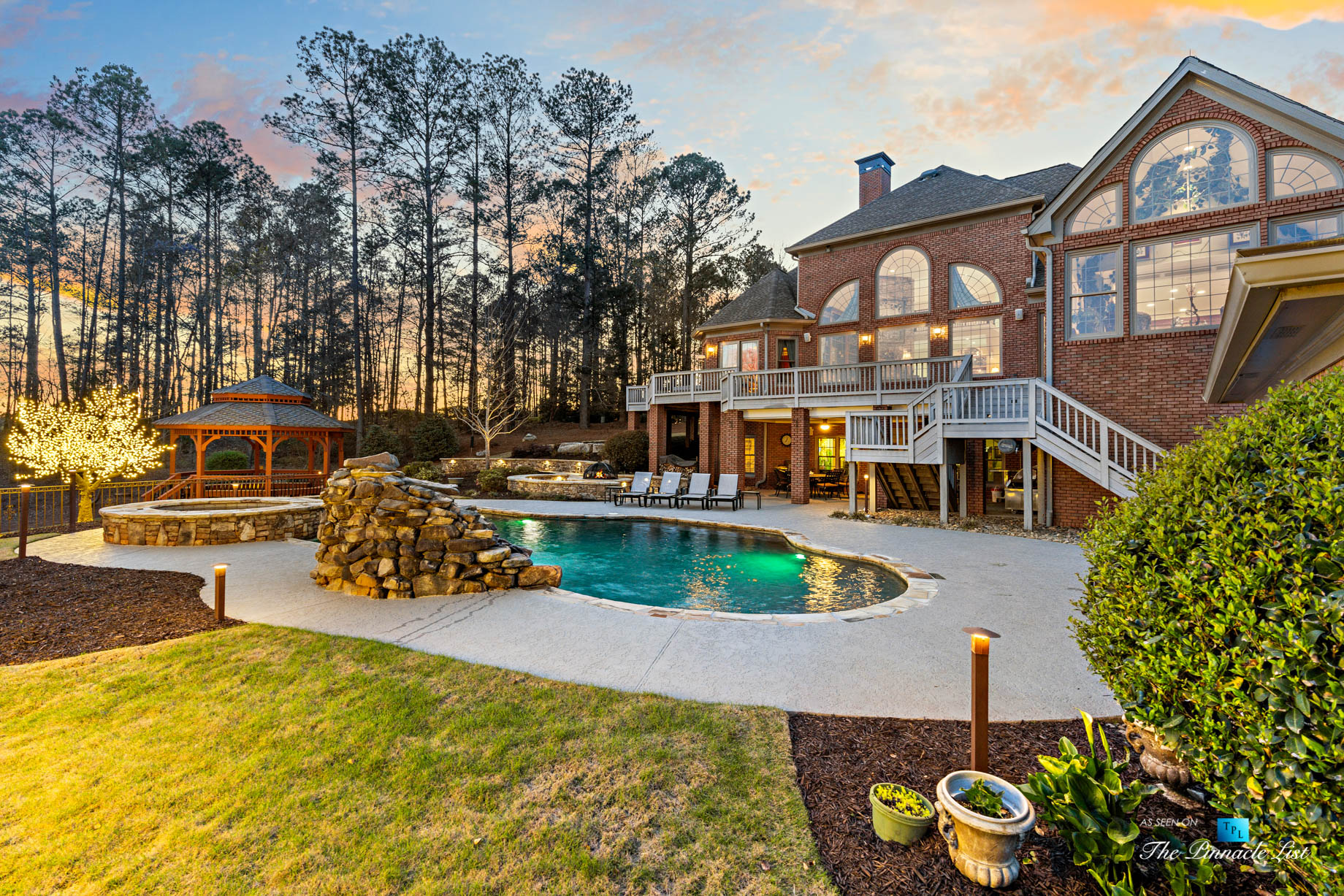 2219 Costley Mill Rd NE, Conyers, GA, USA – Backyard Pool and Hot Tub – Luxury Real Estate – Equestrian Country Home