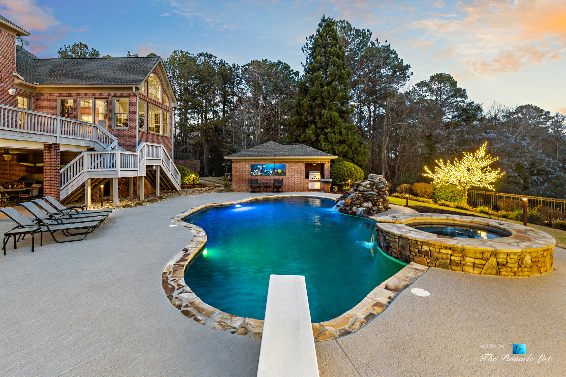 2219 Costley Mill Rd NE, Conyers, GA, USA - Backyard Pool and Hot Tub - Luxury Real Estate - Equestrian Country Home