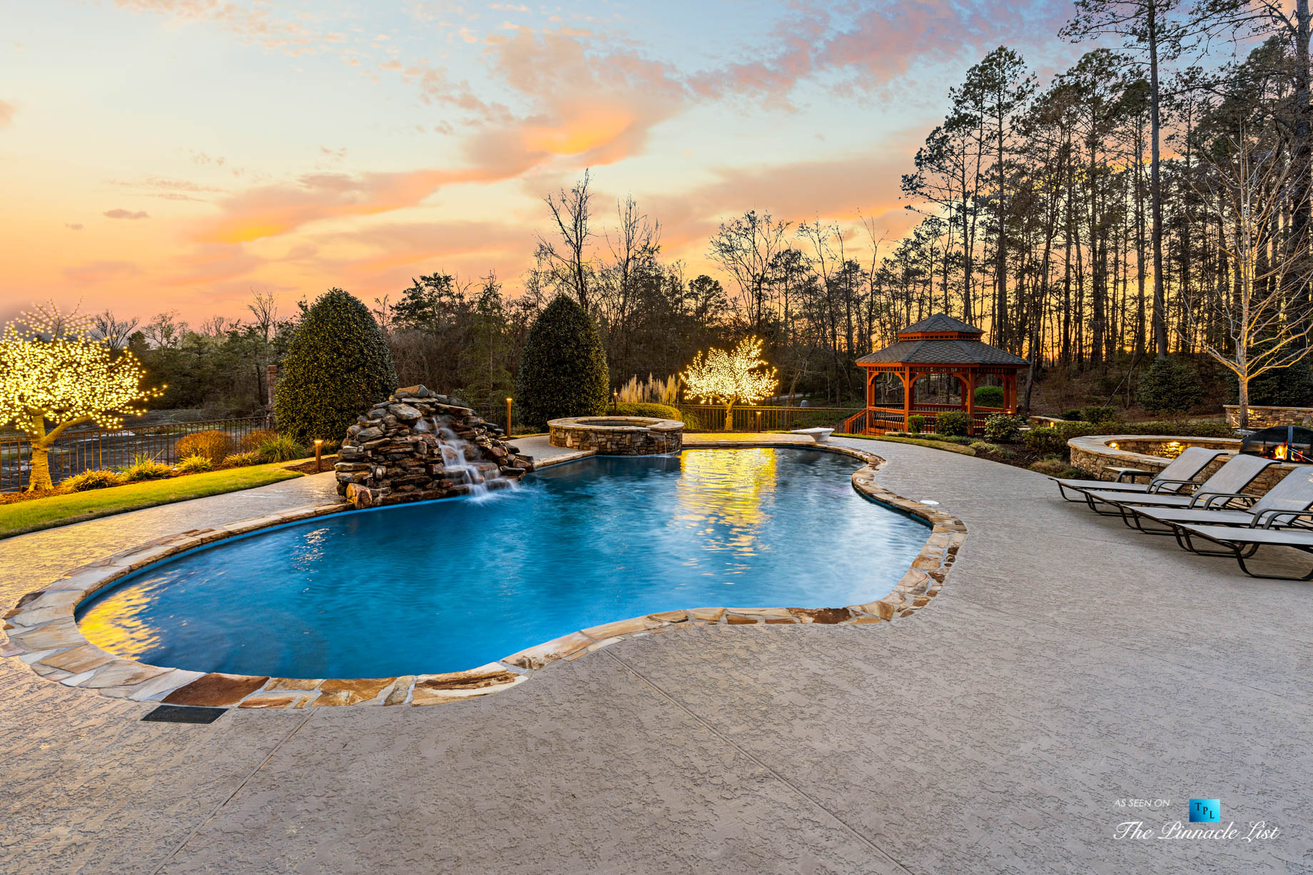 2219 Costley Mill Rd NE, Conyers, GA, USA – Backyard Pool and Hot Tub – Luxury Real Estate – Equestrian Country Home