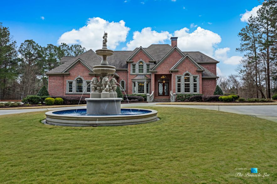 2219 Costley Mill Rd NE, Conyers, GA, USA - Front House Fountain View - Luxury Real Estate - Equestrian Country Home