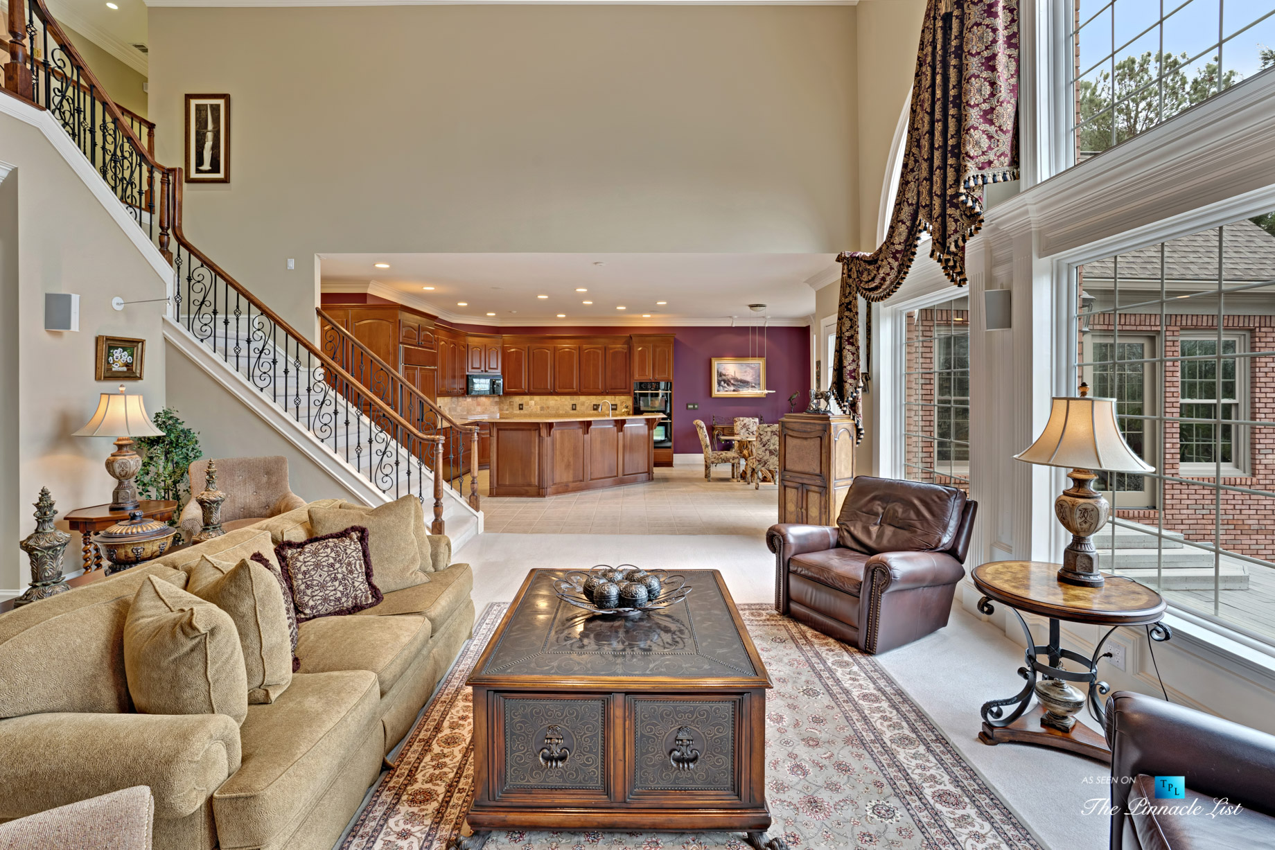 2219 Costley Mill Rd NE, Conyers, GA, USA - Living Room and Kitchen - Luxury Real Estate - Equestrian Country Home