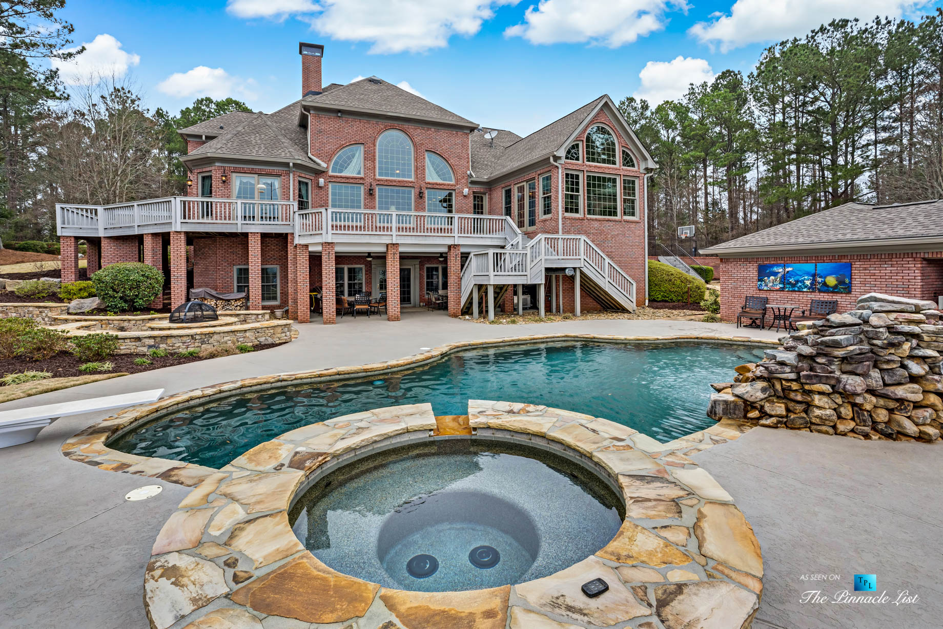 2219 Costley Mill Rd NE, Conyers, GA, USA – Backyard Hot Tub and Pool – Luxury Real Estate – Equestrian Country Home