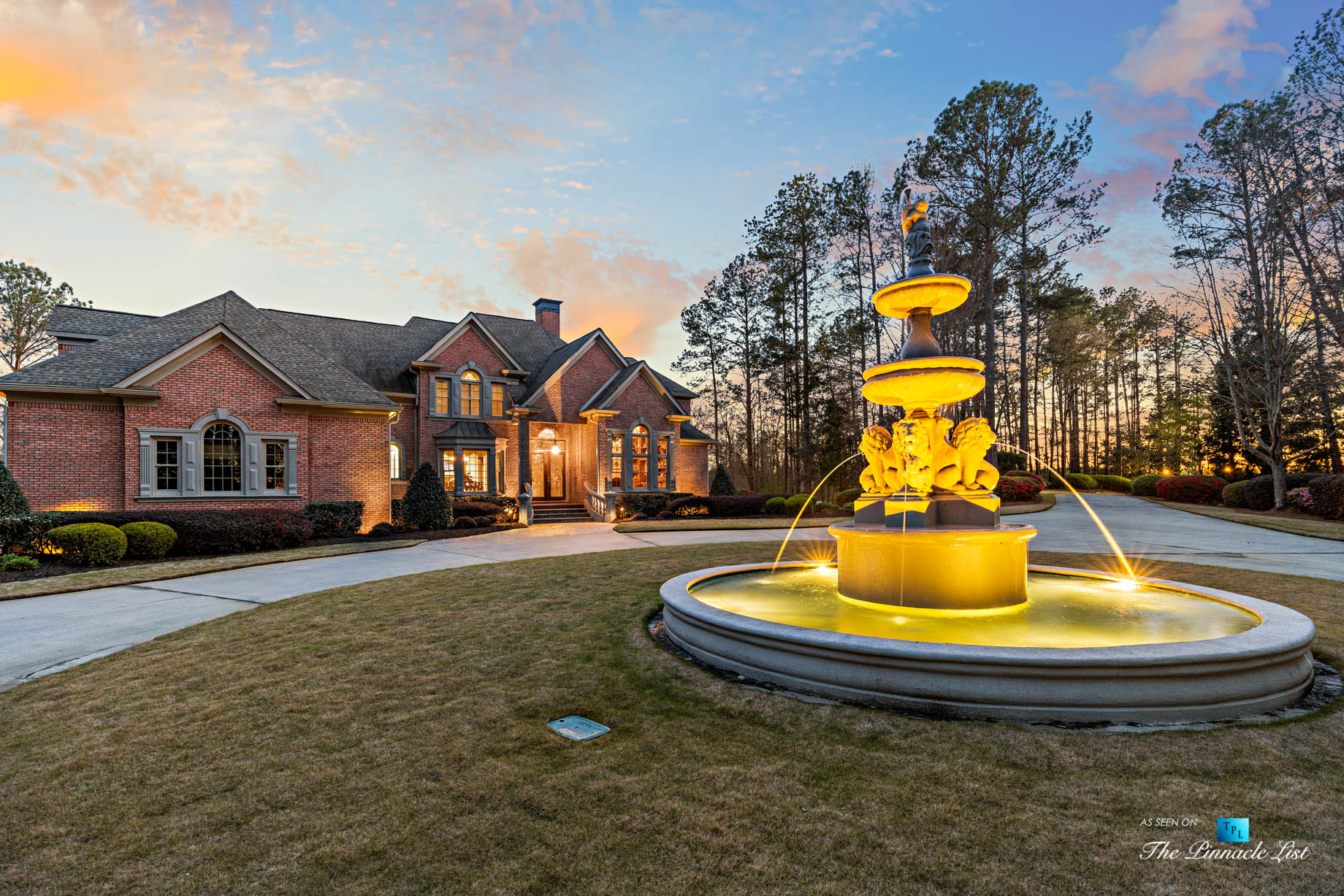 2219 Costley Mill Rd NE, Conyers, GA, USA – Sunset Front House Water Fountain View – Luxury Real Estate – Equestrian Country Home