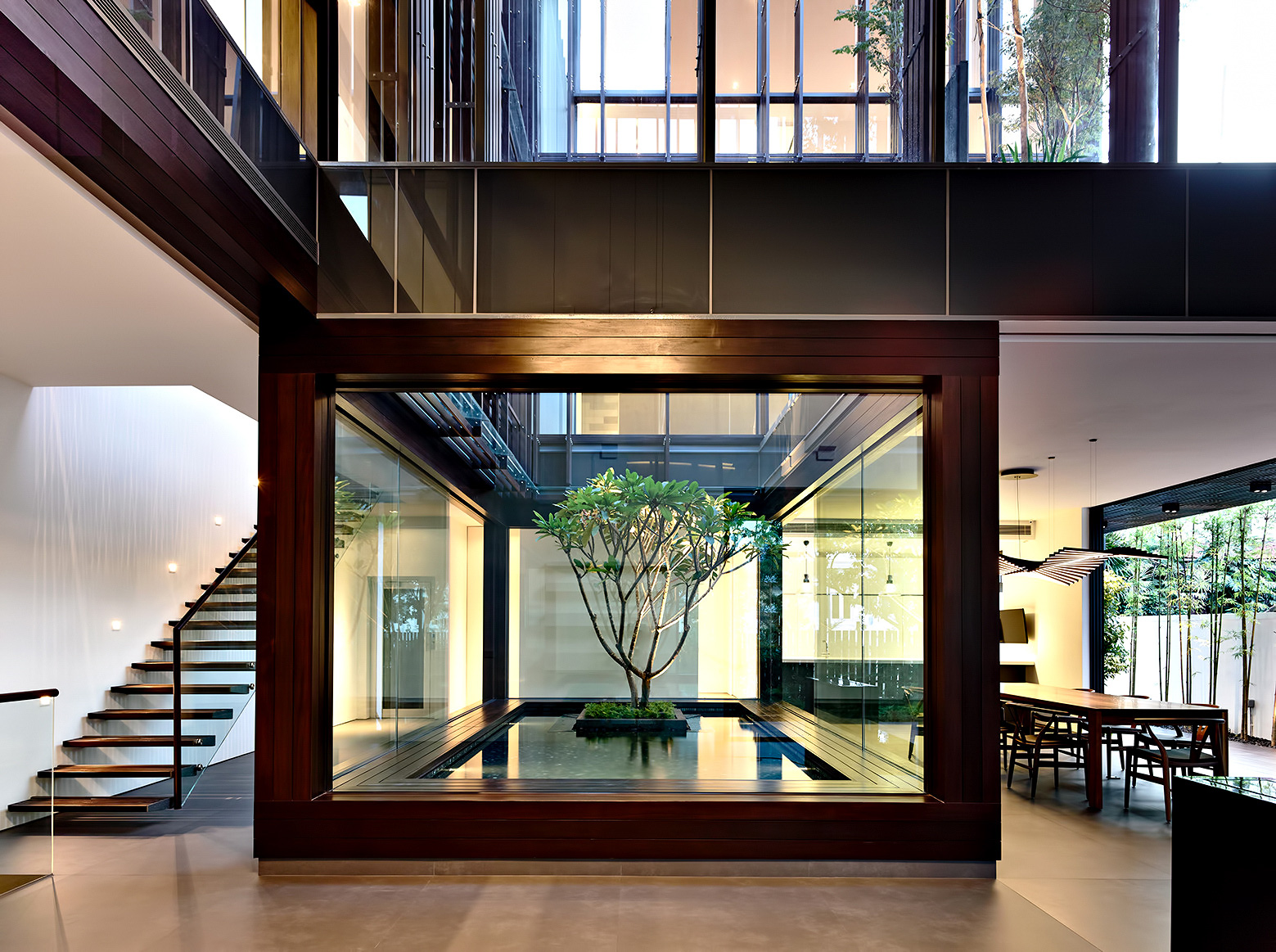 Vertical Court Luxury Residence – Greenbank Park, Singapore