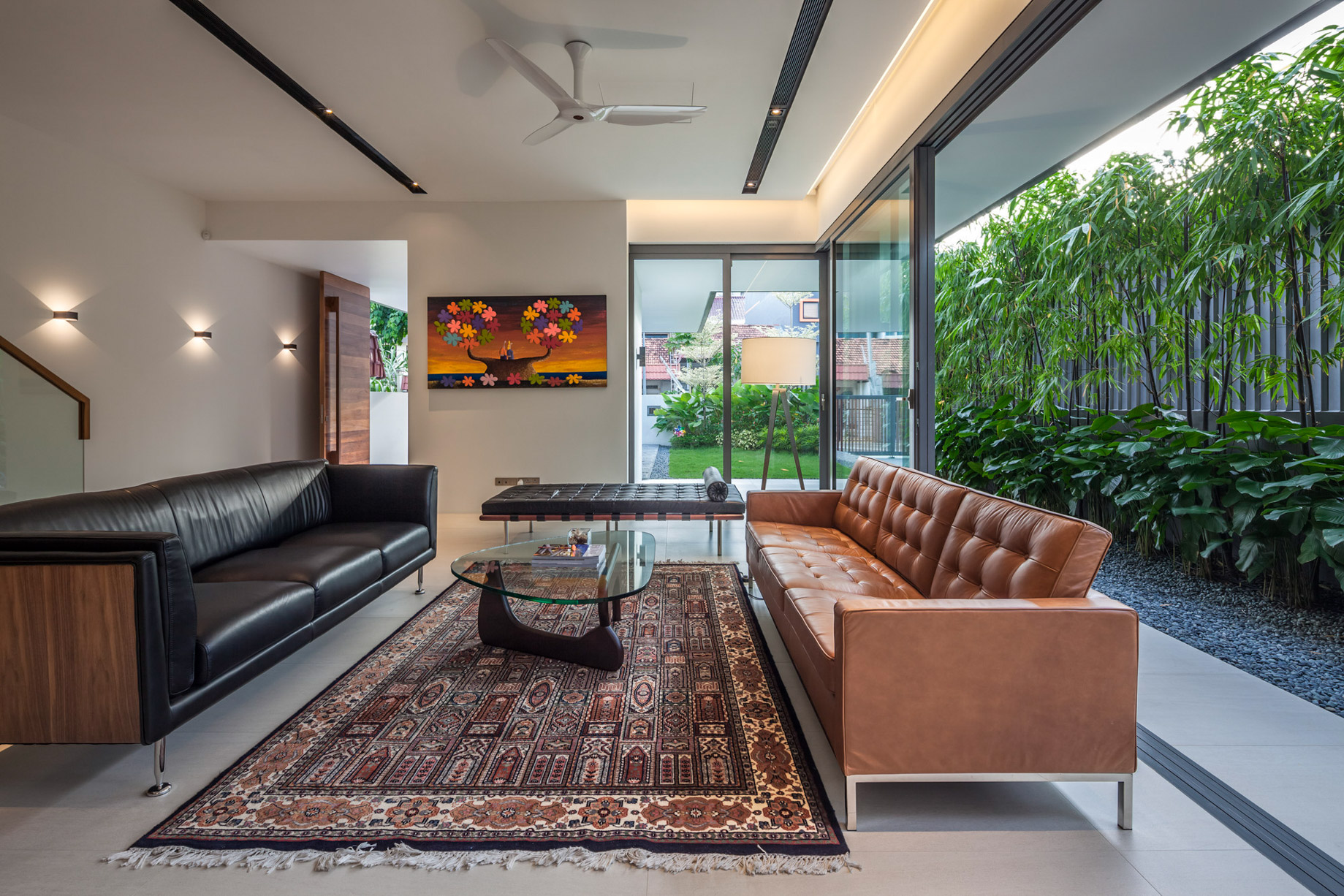 Sunny Side House Luxury Residence - Serangoon, Singapore