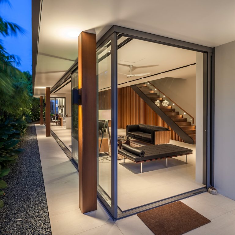 Sunny Side House Luxury Residence – Serangoon, Singapore