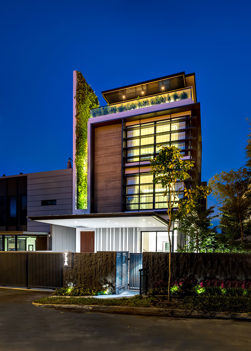 Green Wall House Luxury Residence - Singapore