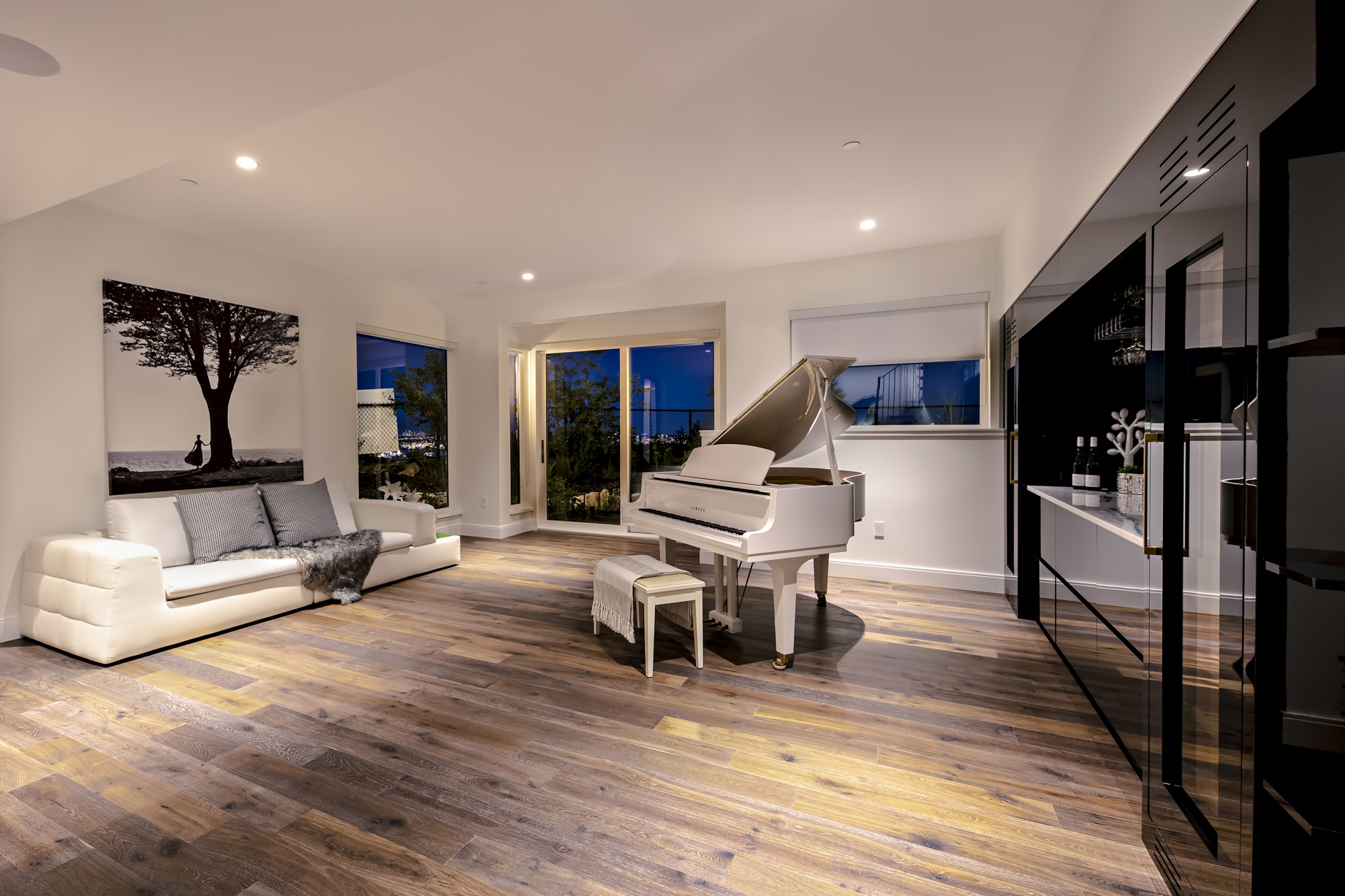 2121 Union Court, West Vancouver, BC, Canada - Entertainment Room - Luxury Real Estate - West Coast Modern Home