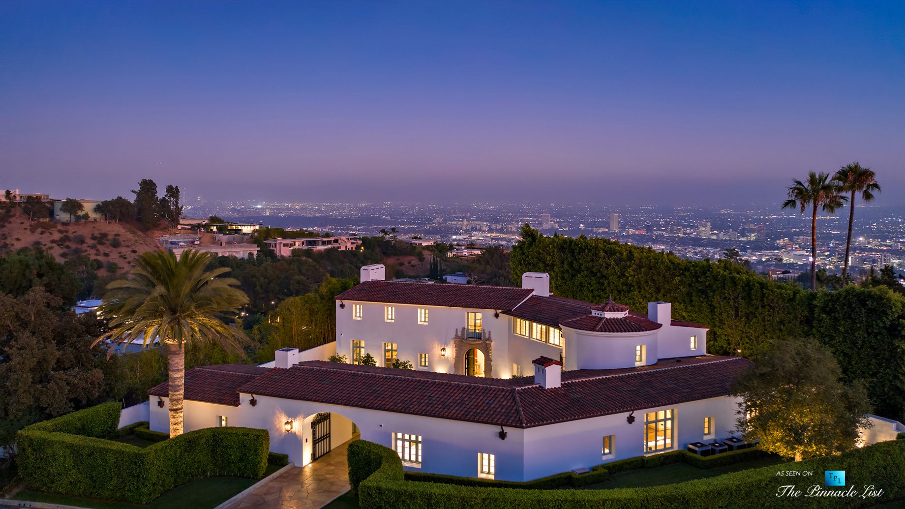 9240 Robin Dr, Los Angeles, CA, USA 🇺🇸 – Bob Hurwitz