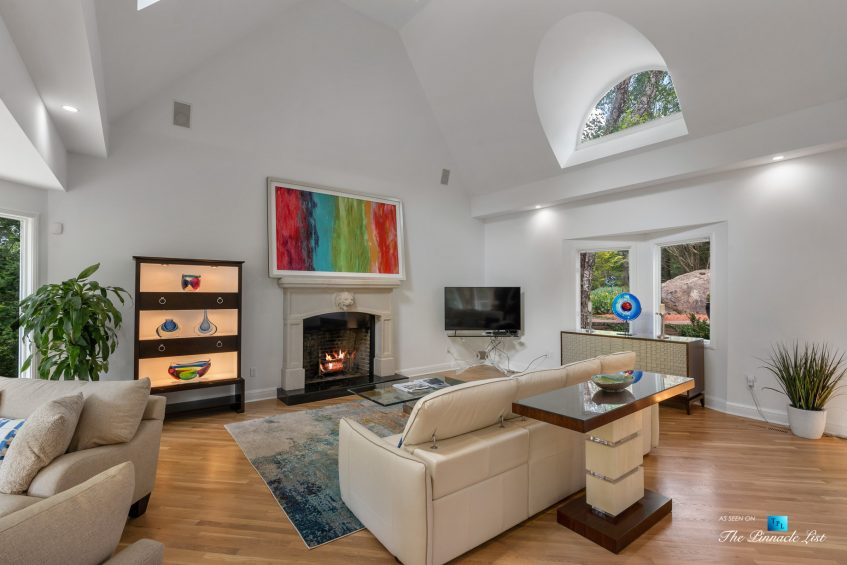3906 Paces Ferry Rd NW, Atlanta, GA, USA - Living Room with Fireplace - Luxury Real Estate - Buckhead Home