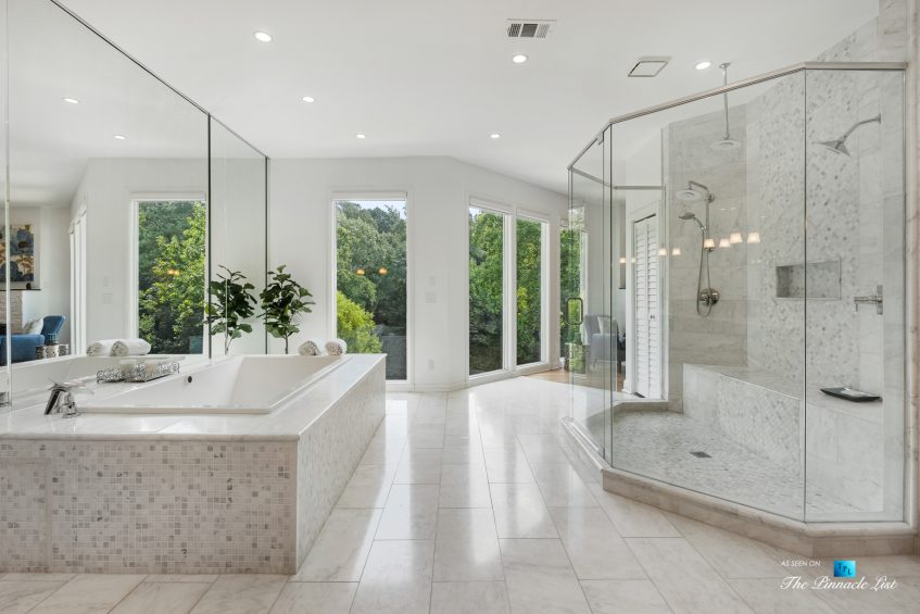 3906 Paces Ferry Rd NW, Atlanta, GA, USA - Master Bathroom Tub and Shower - Luxury Real Estate - Buckhead Home