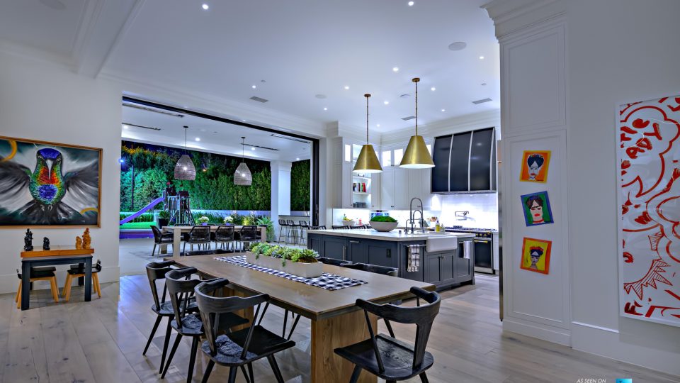 Modern Dining – The Pinnacle List