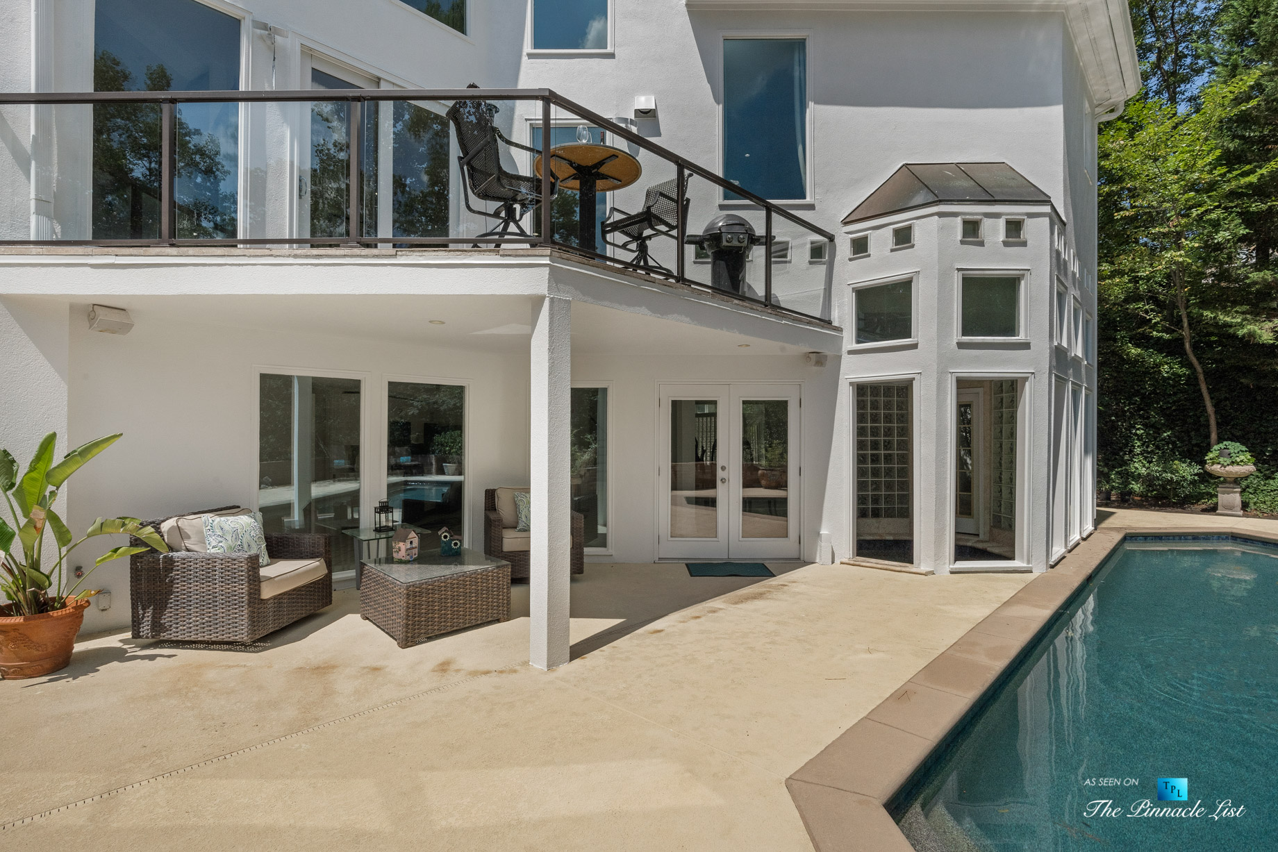 3906 Paces Ferry Rd NW, Atlanta, GA, USA – Backyard Pool Deck – Luxury Real Estate – Buckhead Home