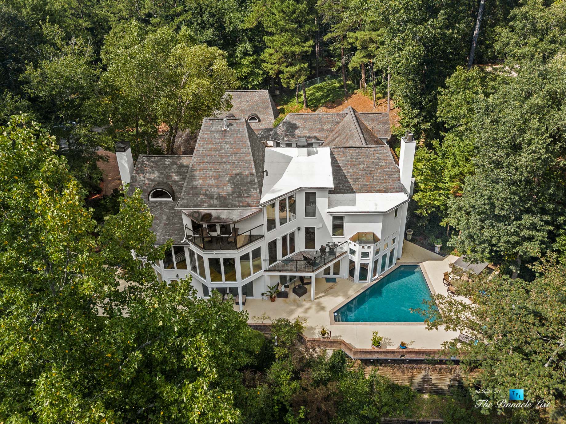 3906 Paces Ferry Rd NW, Atlanta, GA, USA – Drone Aerial Backyard Property View – Luxury Real Estate – Buckhead Home