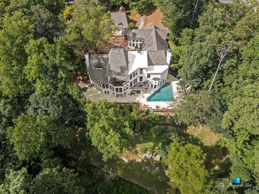 3906 Paces Ferry Rd NW, Atlanta, GA, USA - Drone Aerial Backyard Property View - Luxury Real Estate - Buckhead Home