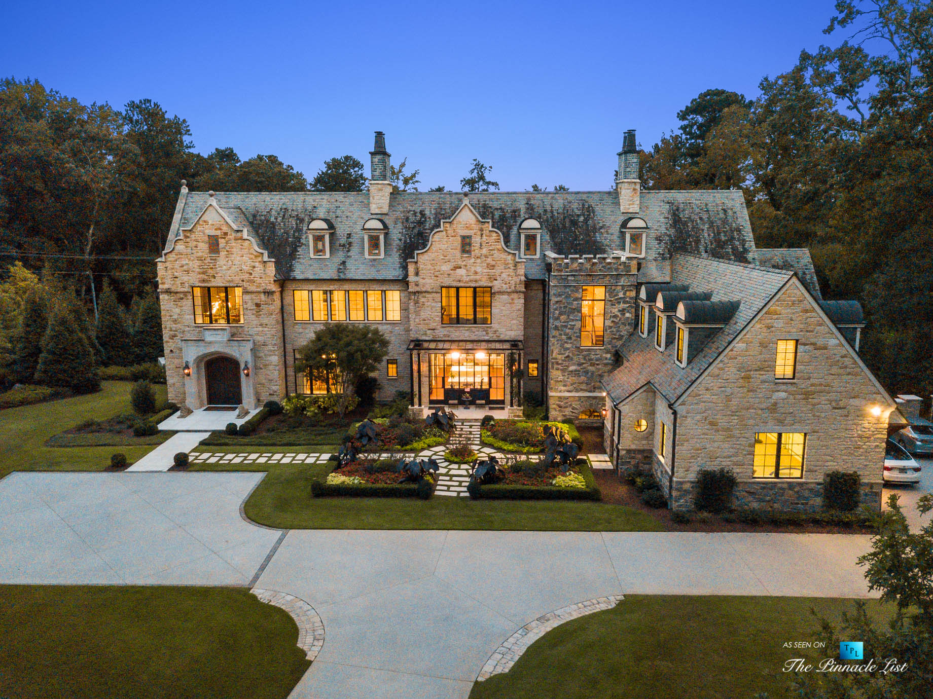 1150 W Garmon Rd, Atlanta, GA, USA – Aerial View Front Driveway – Luxury Real Estate – Buckhead Estate Home
