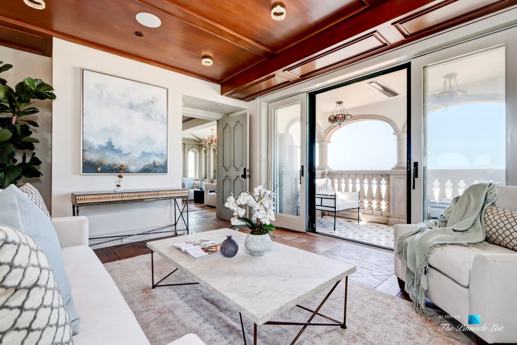 2806 The Strand, Hermosa Beach, CA, USA Master Bedroom Den Luxury