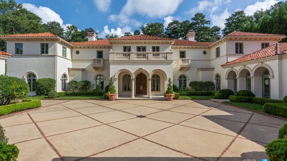 Luxury Real Estate 439 Blackland Rd NW, Atlanta, GA, USA The