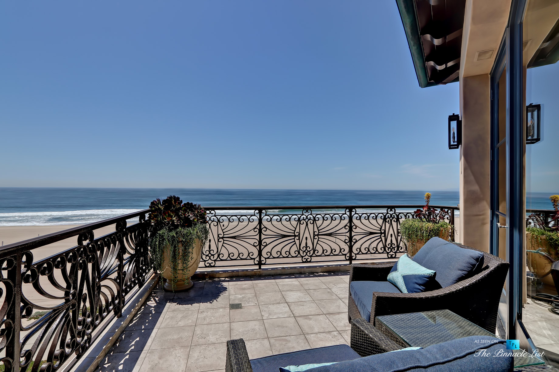 Luxury Real Estate – 1920 The Strand, Manhattan Beach, CA, USA – Ocean View Deck