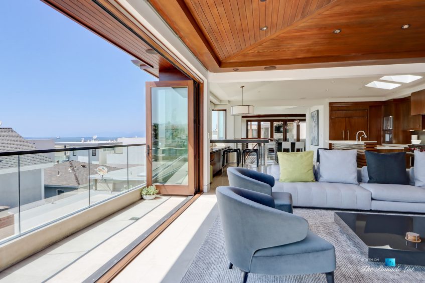 205 20th Street, Manhattan Beach, CA, USA - Living Room - Luxury Real Estate - Ocean View Home