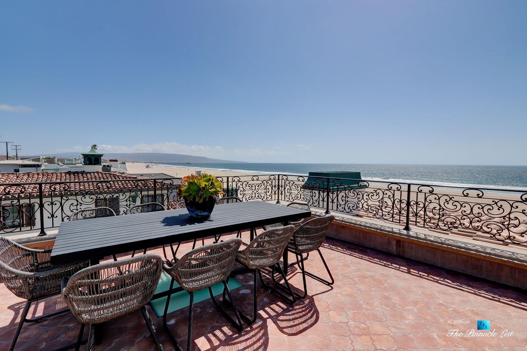 2806 The Strand, Hermosa Beach, CA, USA - Rooftop Deck Dining - Luxury Real Estate - Oceanfront Home