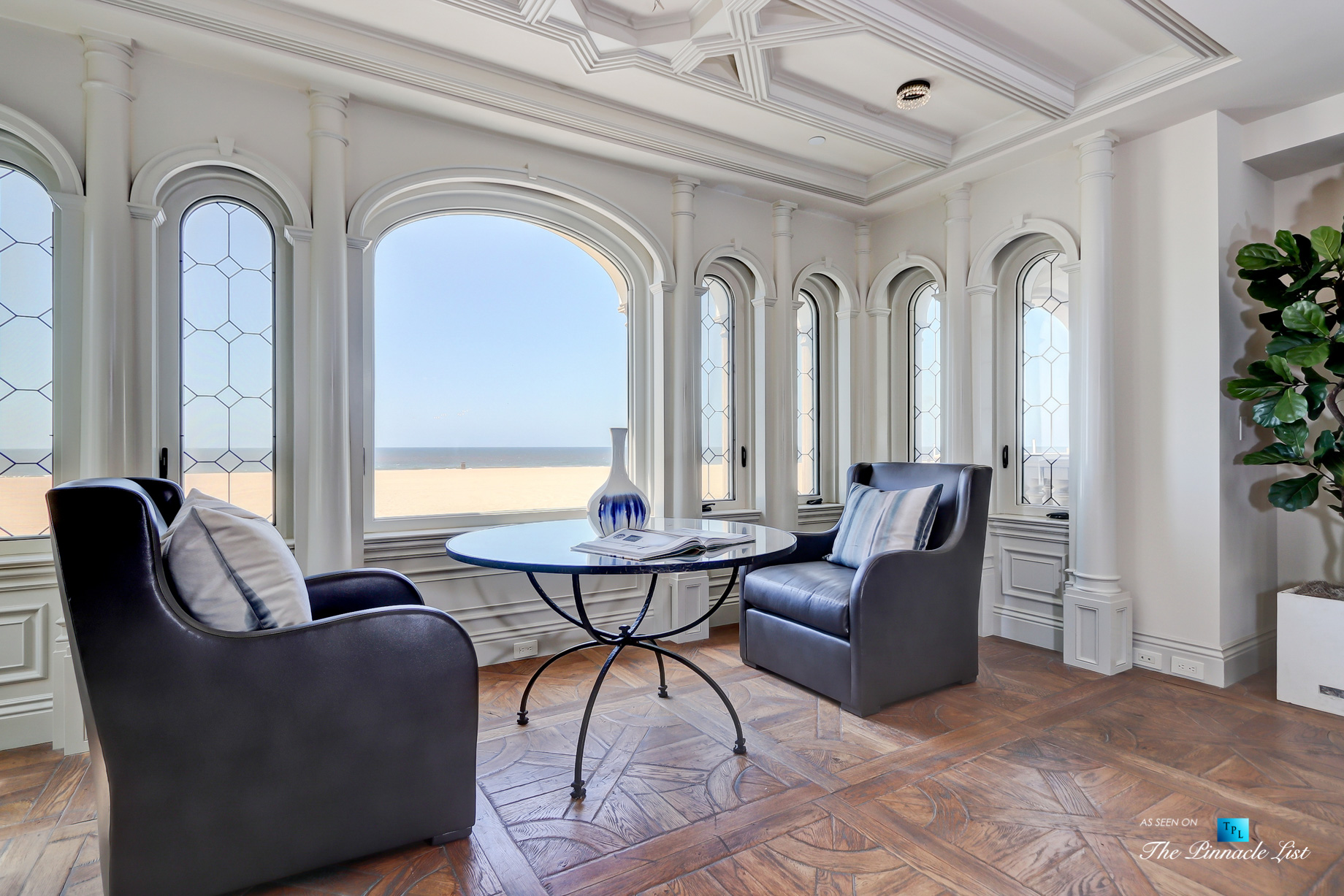 2806 The Strand, Hermosa Beach, CA, USA - Living Room Sitting Area - Luxury Real Estate - Oceanfront Home