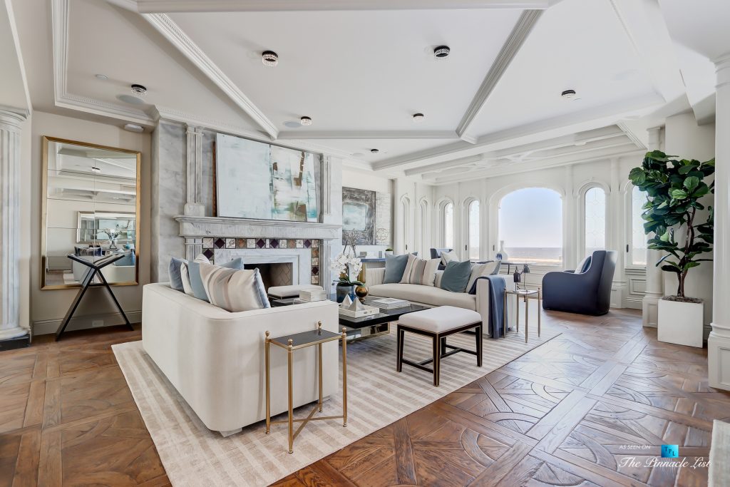 2806 The Strand, Hermosa Beach, CA, USA - Living Room - Luxury Real Estate - Oceanfront Home