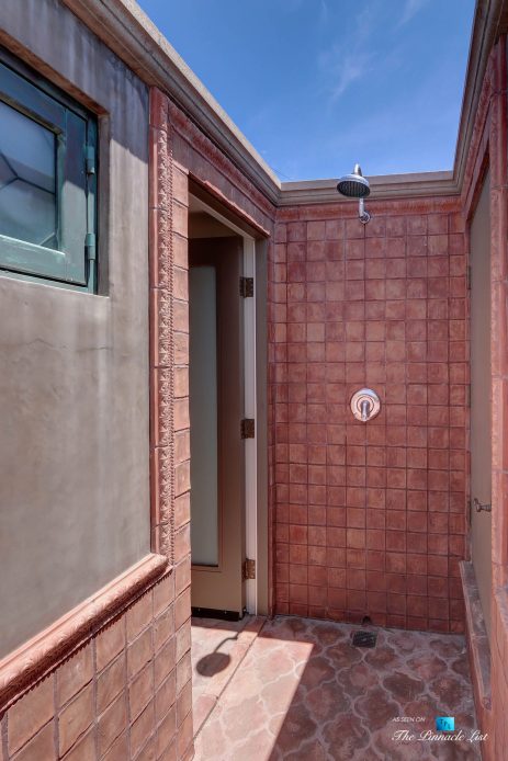 2806 The Strand, Hermosa Beach, CA, USA - Private Rooftop Deck Shower - Luxury Real Estate - Oceanfront Home