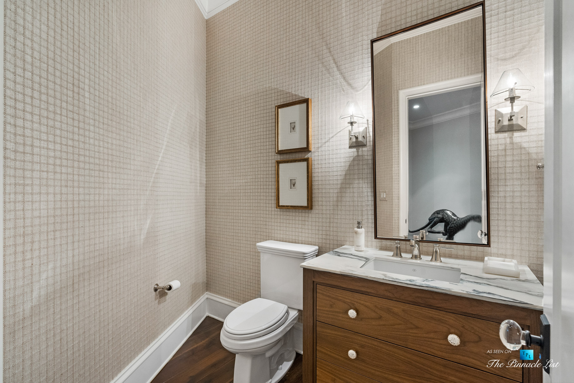 1150 W Garmon Rd, Atlanta, GA, USA - Washroom - Luxury Real Estate - Buckhead Estate Home