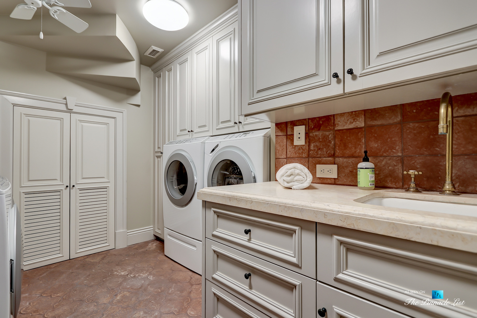 2806 The Strand, Hermosa Beach, CA, USA – Laundry Room – Luxury Real Estate – Oceanfront Home