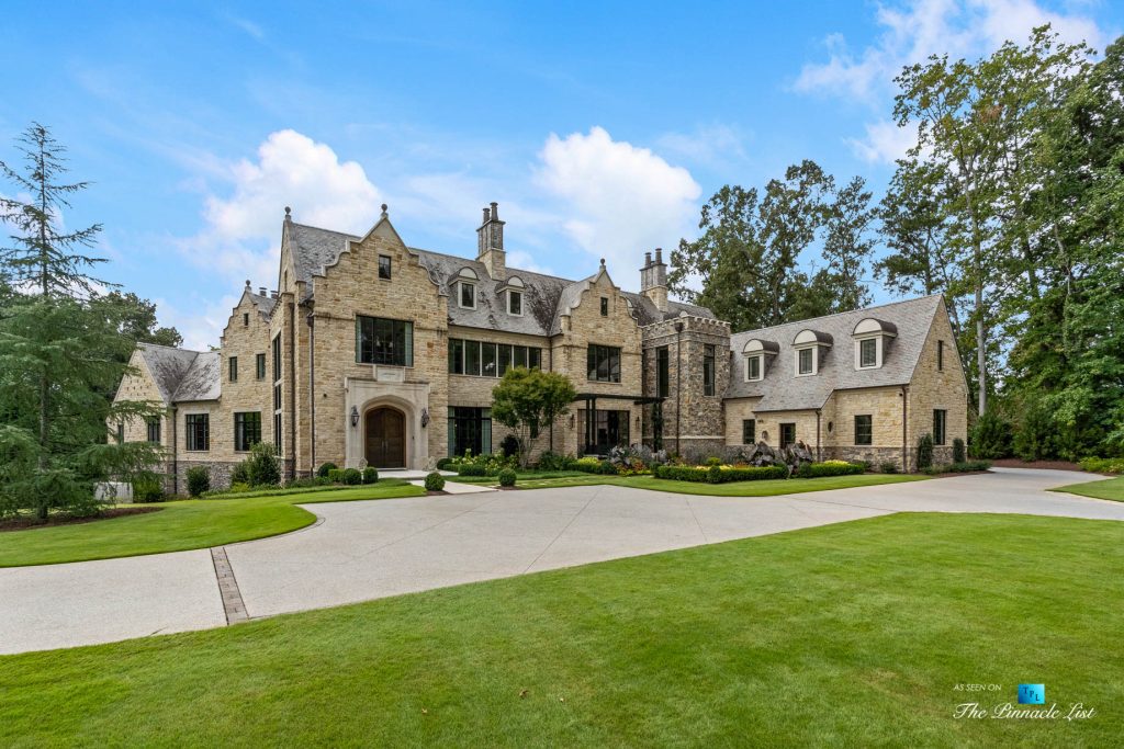 1150 W Garmon Rd, Atlanta, GA, USA - Front Property Grounds Driveway - Luxury Real Estate - Buckhead Estate House