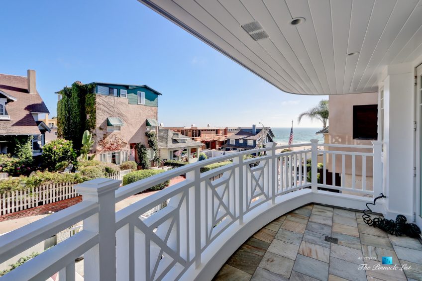 125 8th Street, Manhattan Beach, CA, USA