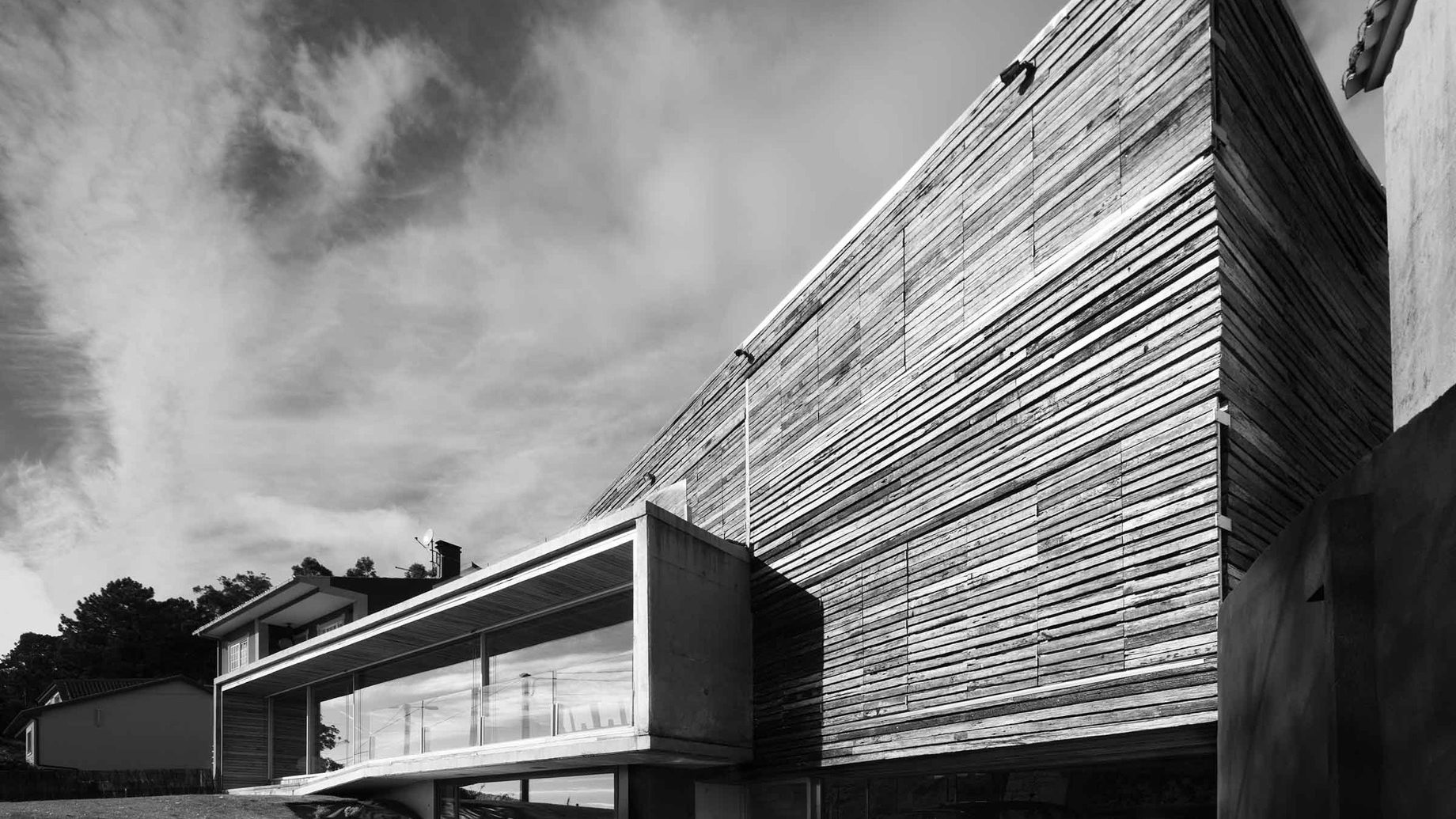 Dezanove Luxury House Residence – Galicia, Spain 🇪🇸