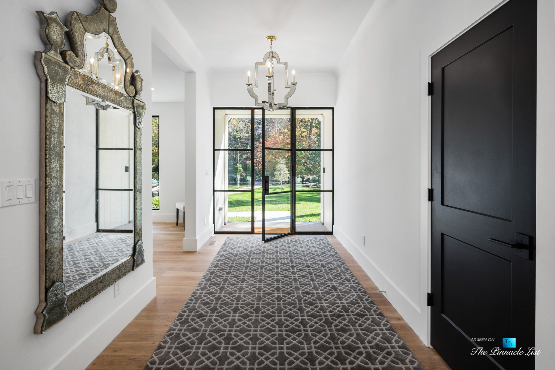 447 Valley Rd NW, Atlanta, GA, USA – Front Glass Door Interior – Luxury Real Estate – Tuxedo Park Home