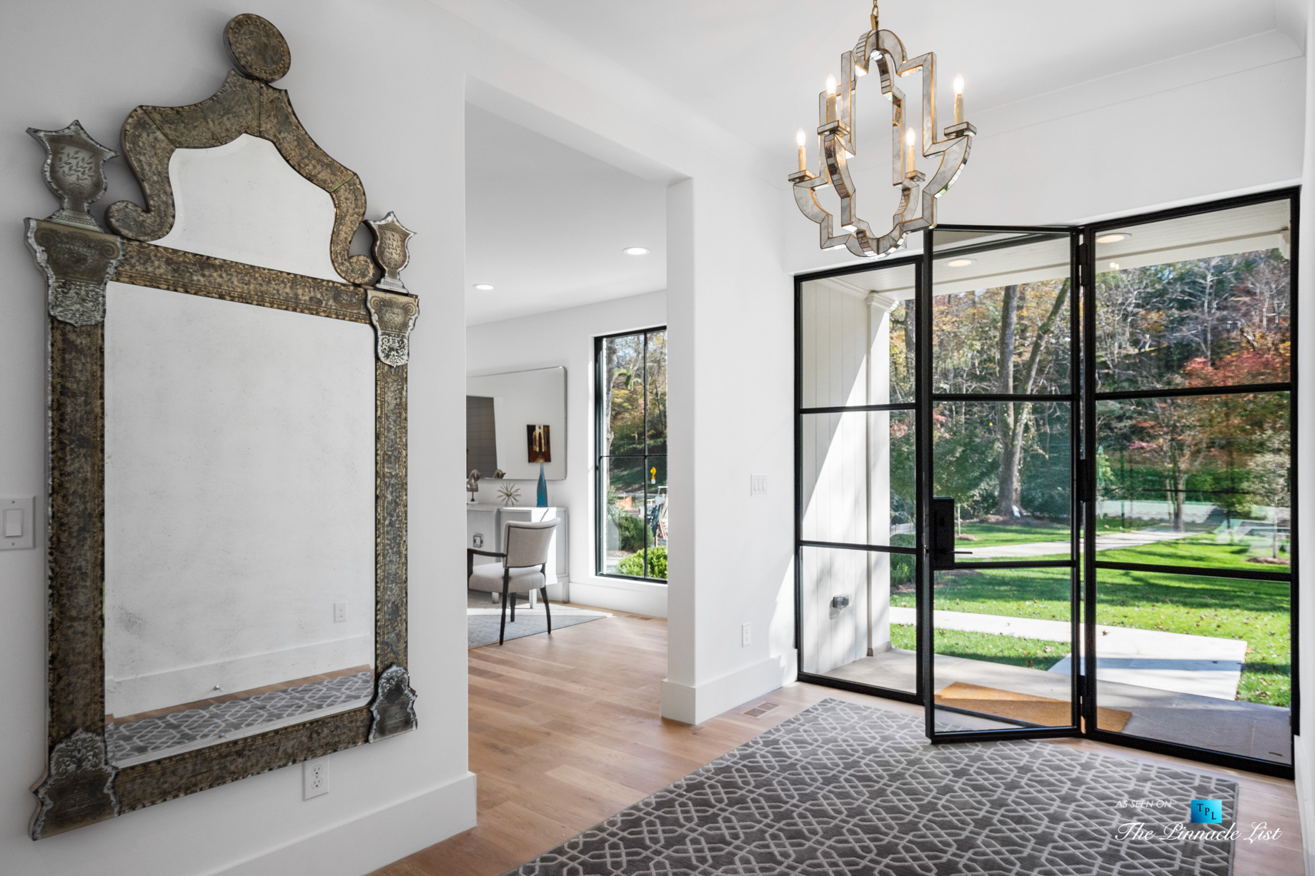 447 Valley Rd NW, Atlanta, GA, USA – Front Glass Door Entrance – Luxury Real Estate – Tuxedo Park Home