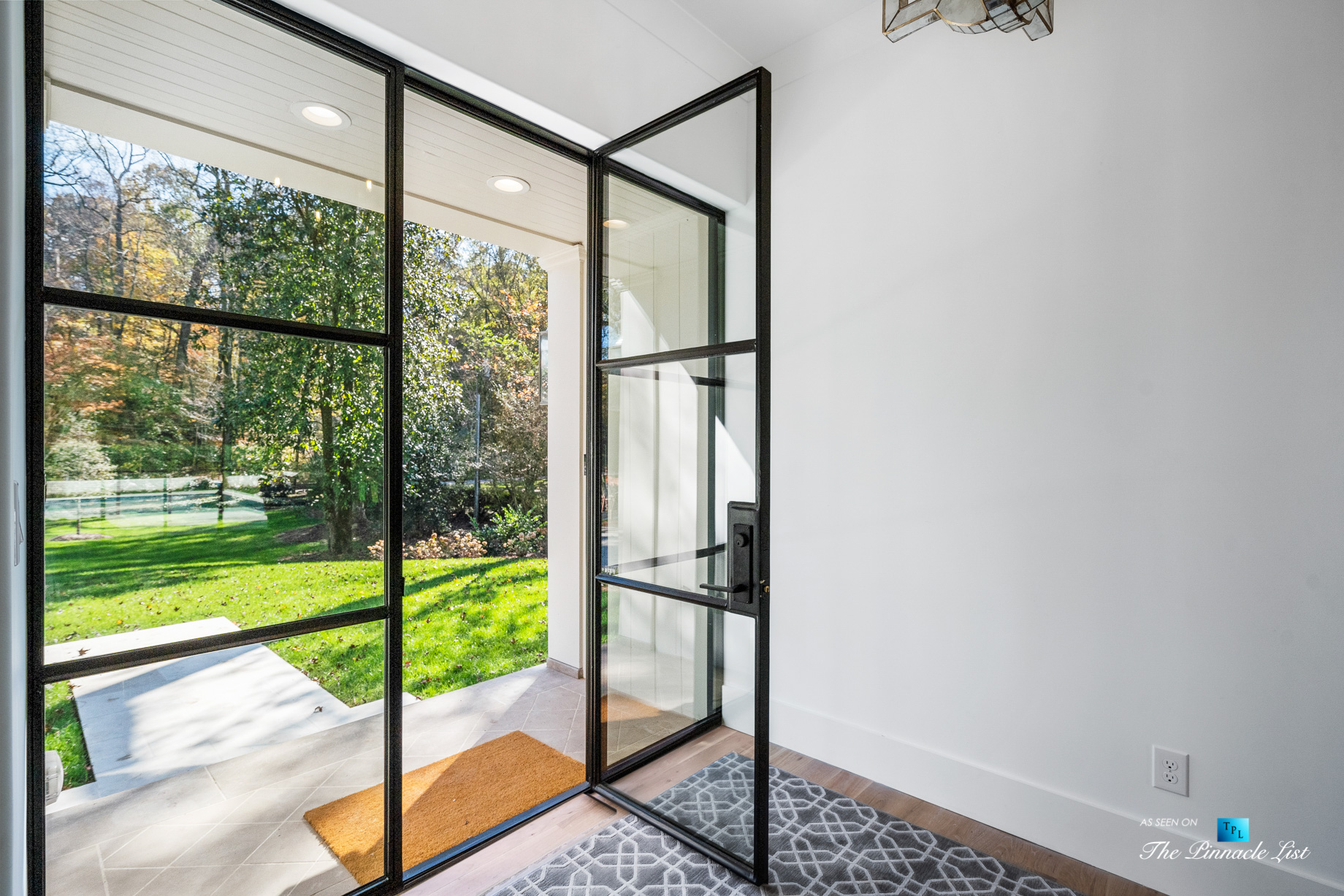 447 Valley Rd NW, Atlanta, GA, USA – Front Glass Door Entry – Luxury Real Estate – Tuxedo Park Home
