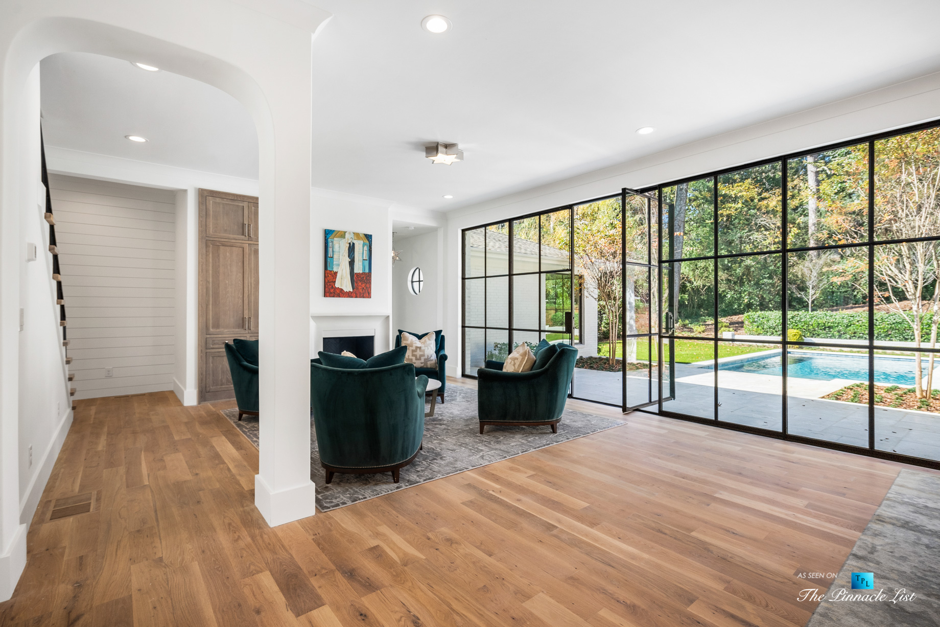 447 Valley Rd NW, Atlanta, GA, USA – Front Glass Door Entry Foyer – Luxury Real Estate – Tuxedo Park Home