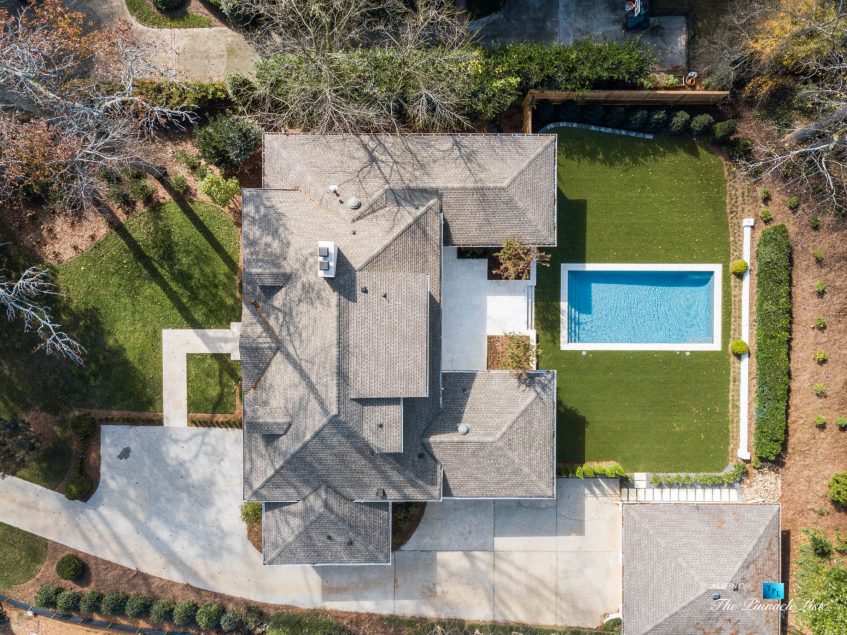 447 Valley Rd NW, Atlanta, GA, USA - Drone Overhead View Backyard Pool - Luxury Real Estate - Tuxedo Park Home
