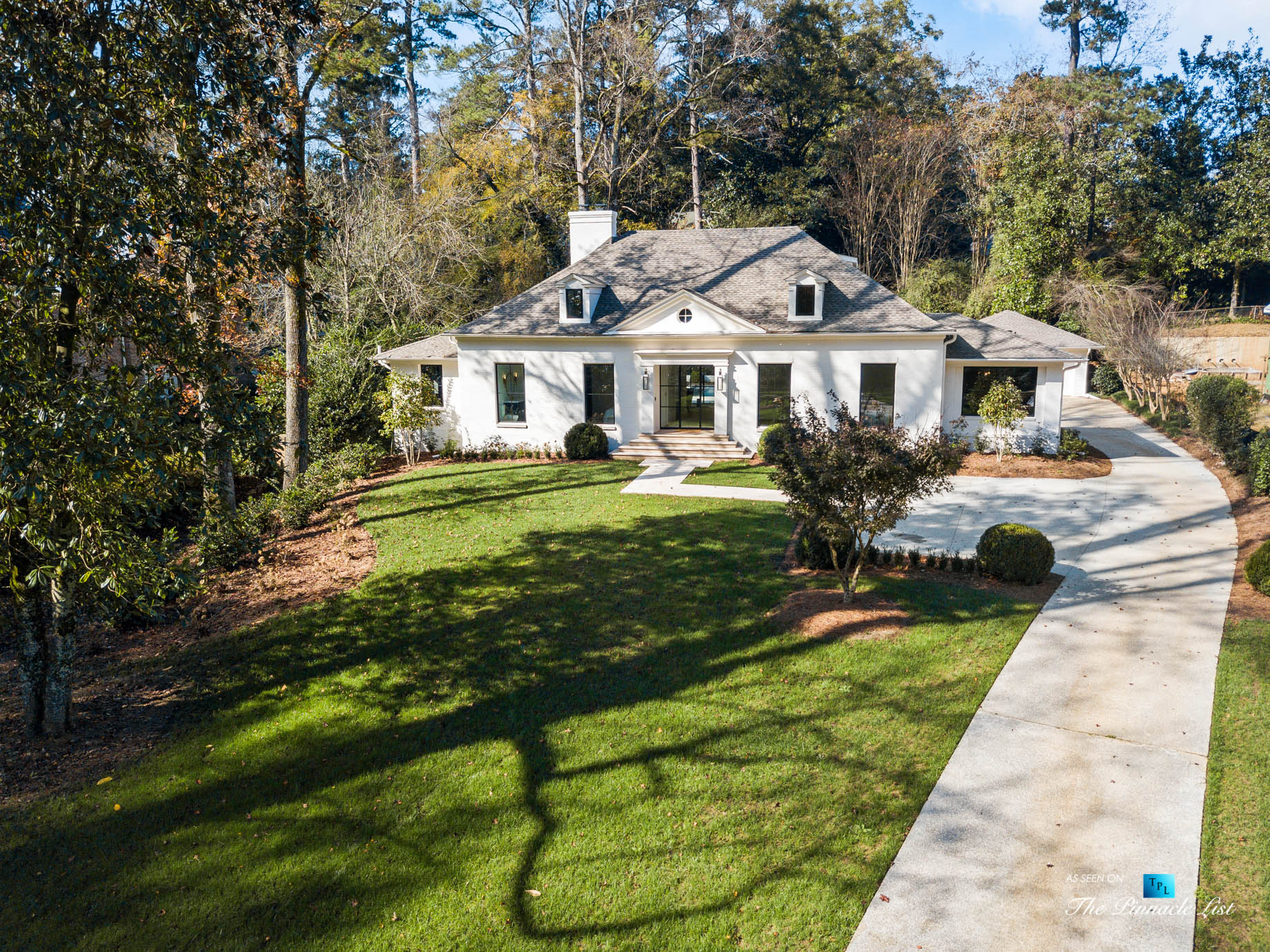447 Valley Rd NW, Atlanta, GA, USA – Drone Front Property View – Luxury Real Estate – Tuxedo Park Home