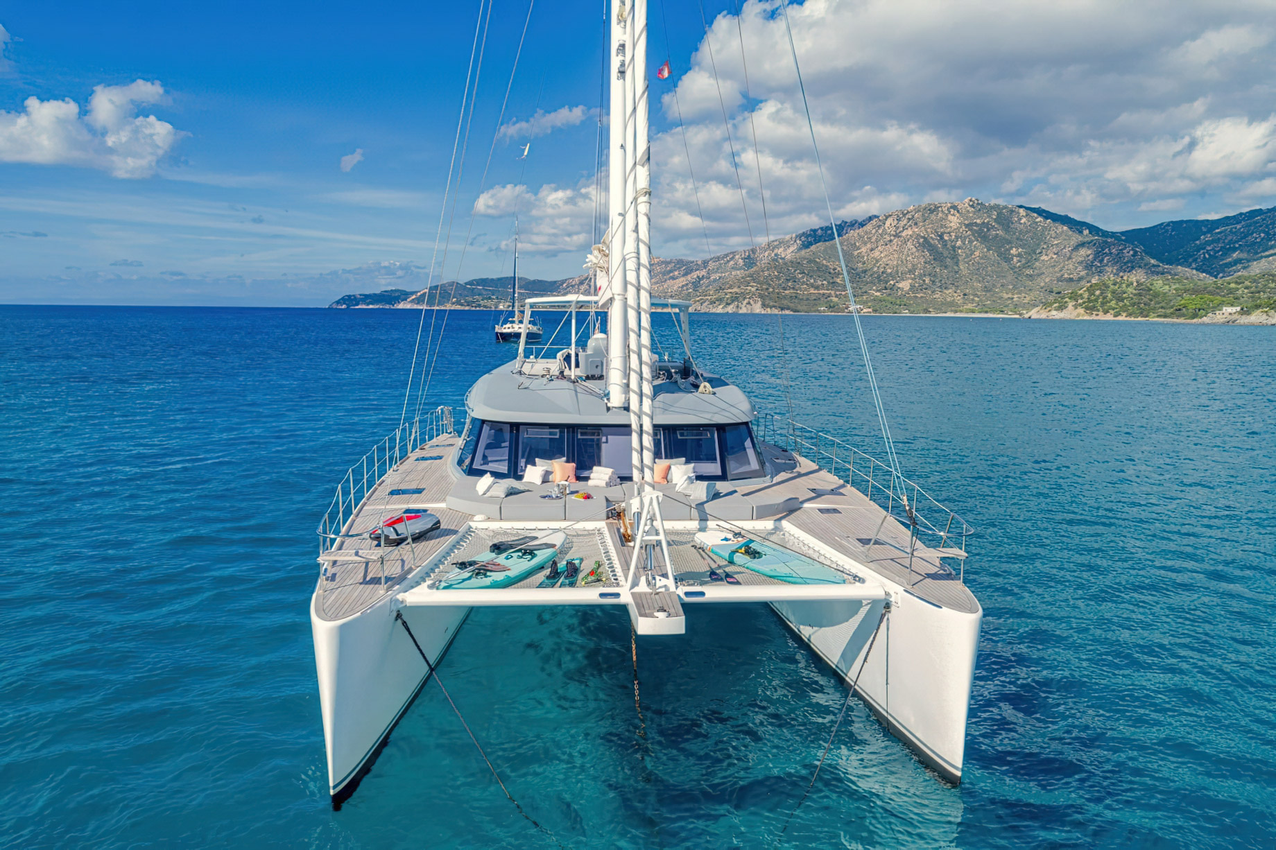 ADEA Yacht is a New Breed of Luxury Catamaran for Charter