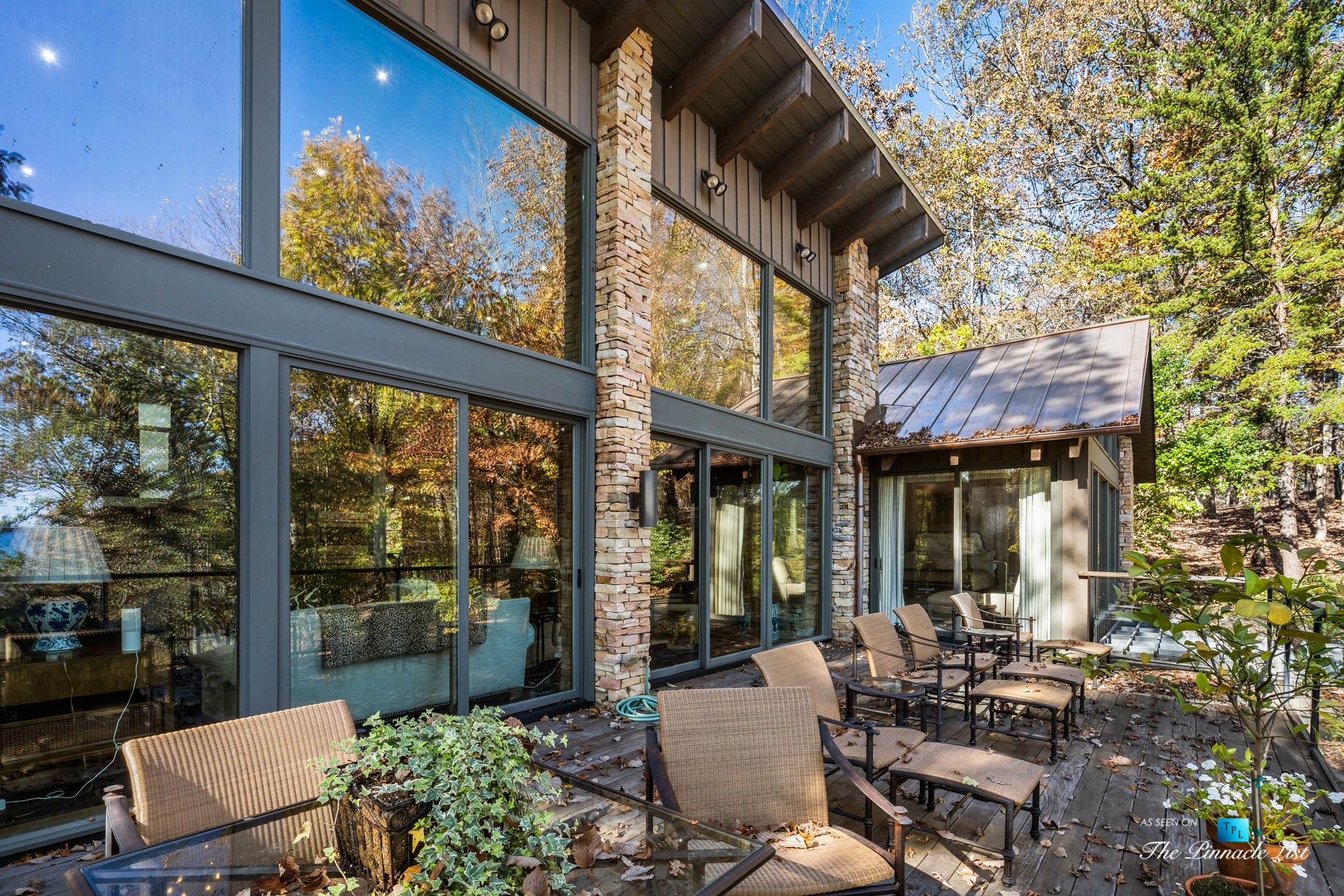 7860 Chestnut Hill Rd, Cumming, GA, USA - Deck Lake View - Luxury Real Estate - Lake Lanier Mid-Century Modern Stone Home