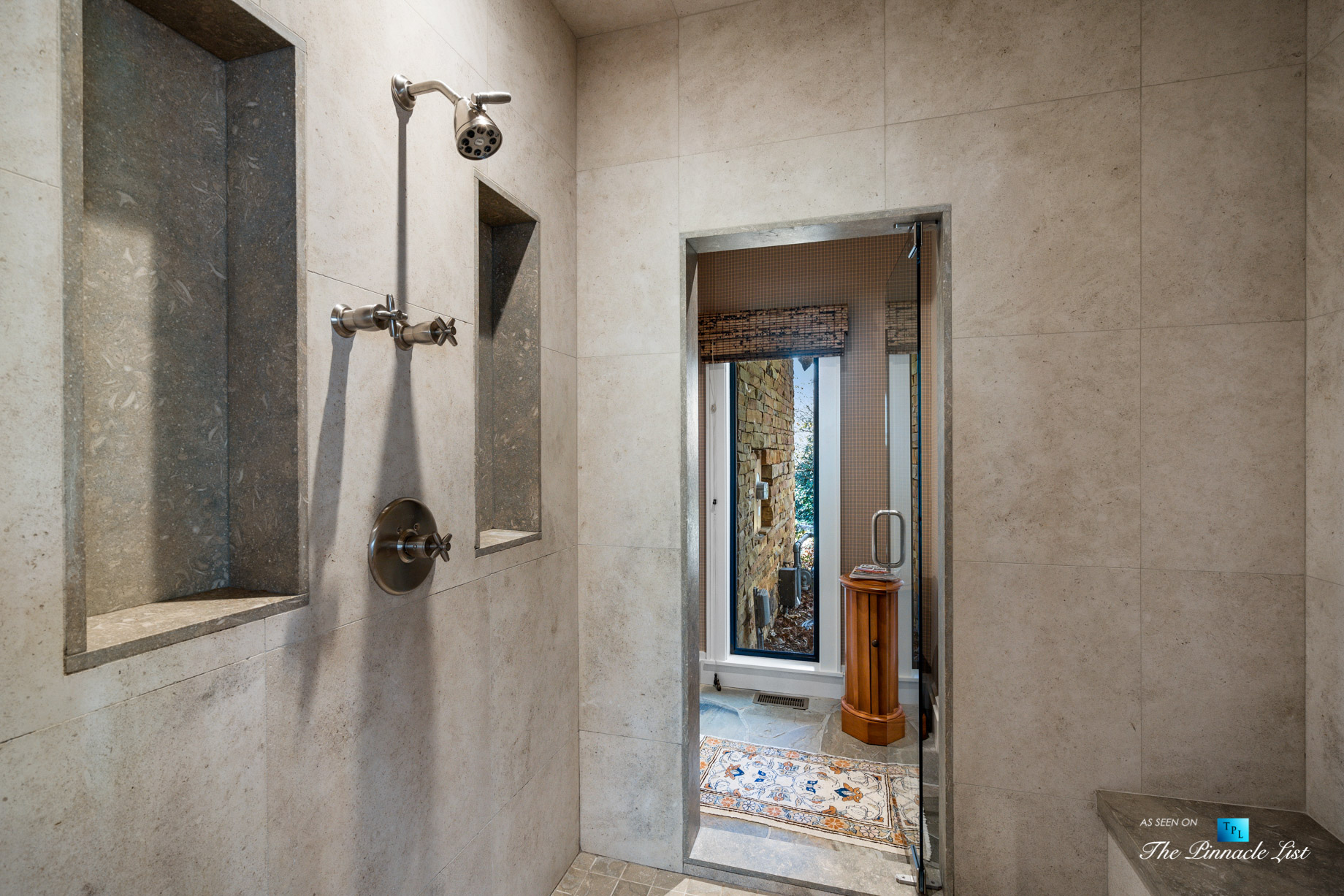 7860 Chestnut Hill Rd, Cumming, GA, USA - Master Bathroom Shower - Luxury Real Estate - Lake Lanier Mid-Century Modern Stone Home