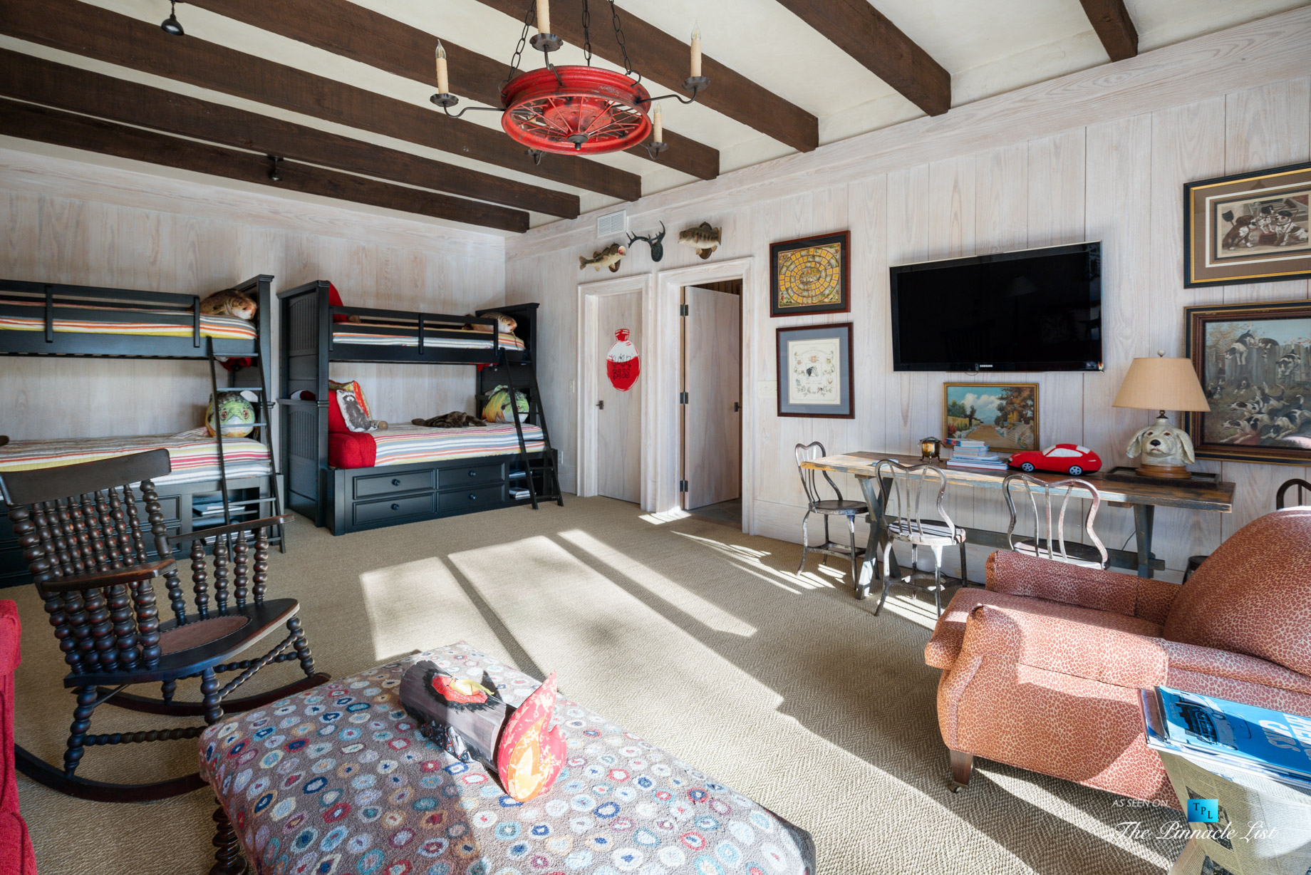 7860 Chestnut Hill Rd, Cumming, GA, USA – Kids Bedroom – Luxury Real Estate – Lake Lanier Mid-Century Modern Stone Home
